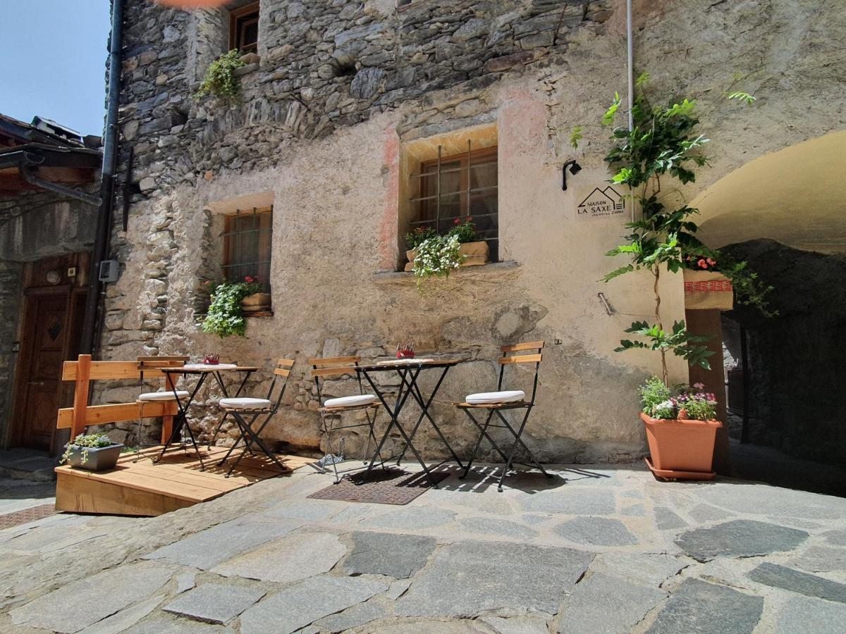 Maison La Saxe Courmayeur Buitenkant foto