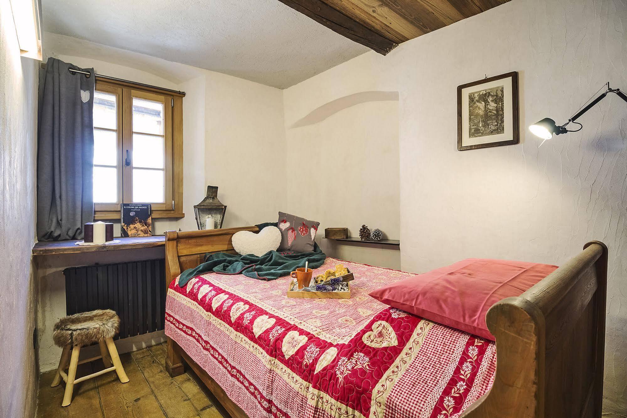 Maison La Saxe Courmayeur Buitenkant foto