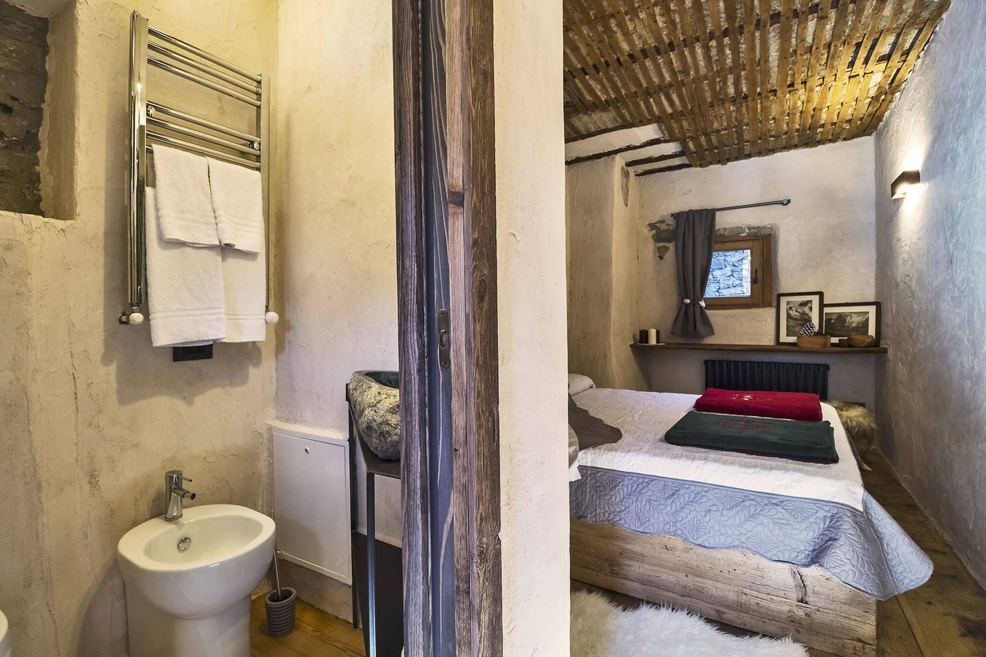 Maison La Saxe Courmayeur Buitenkant foto