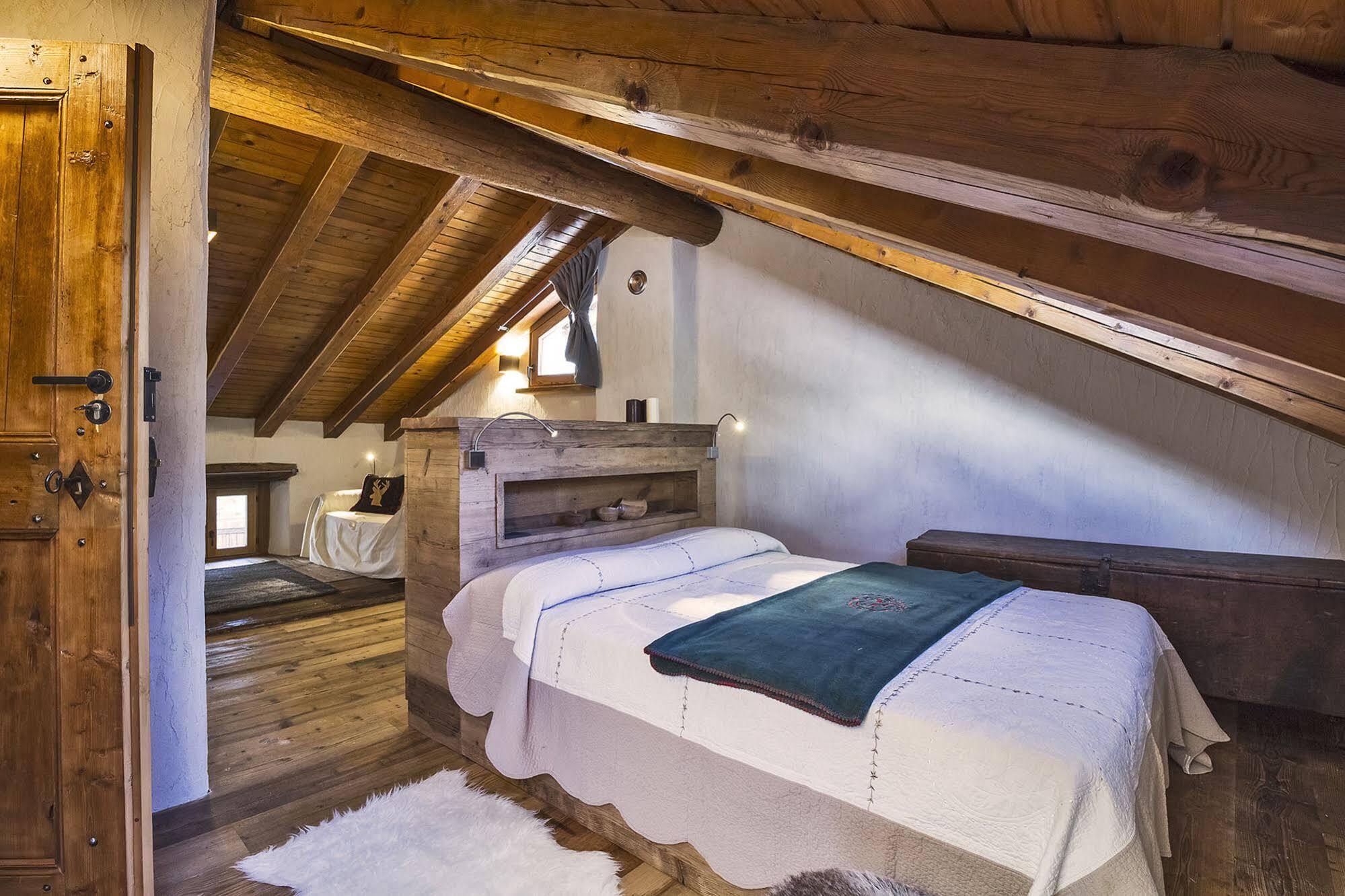 Maison La Saxe Courmayeur Buitenkant foto