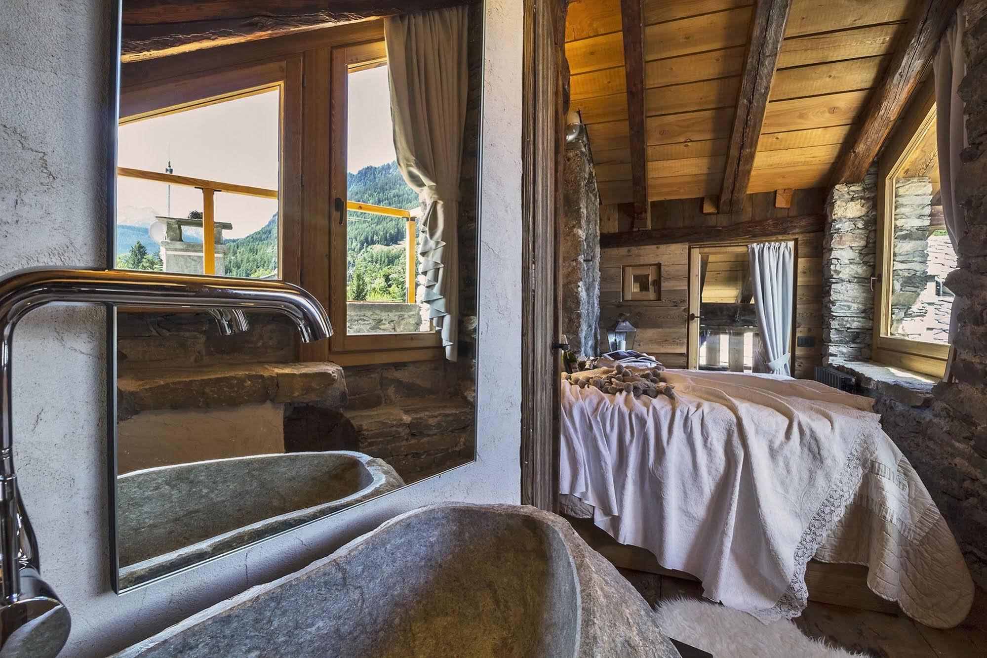 Maison La Saxe Courmayeur Buitenkant foto