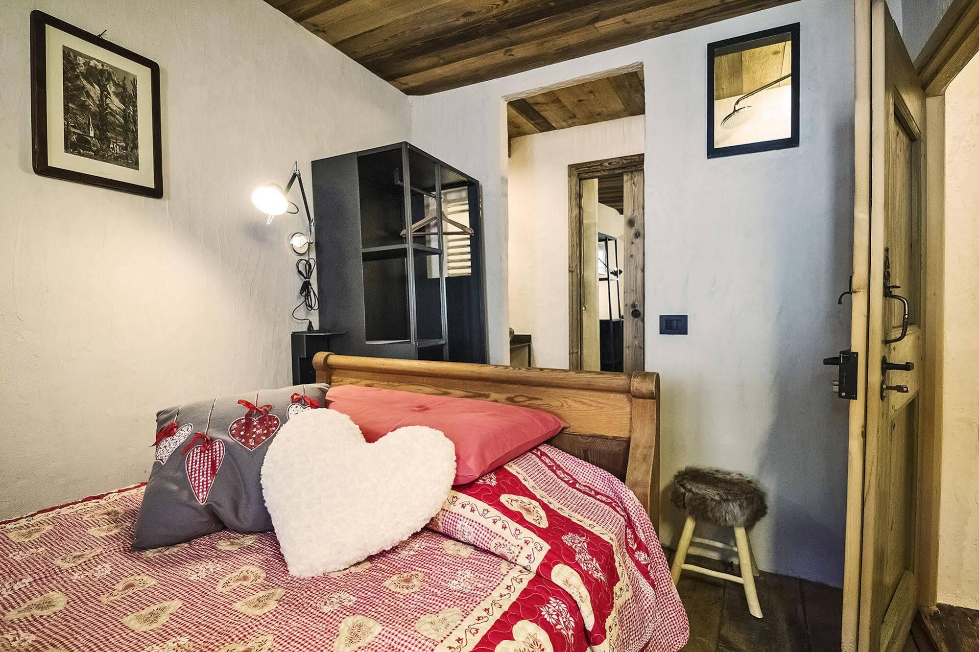 Maison La Saxe Courmayeur Buitenkant foto